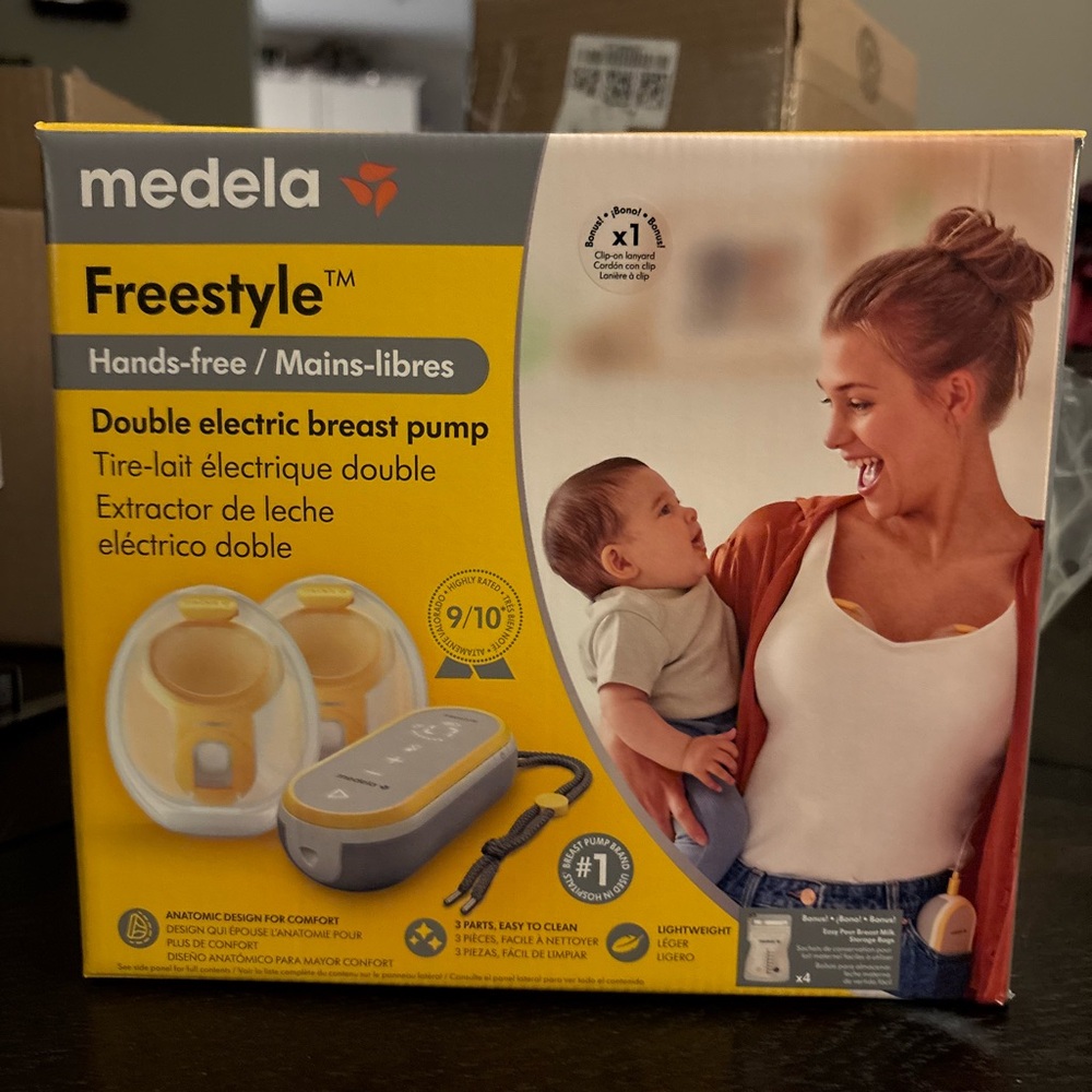 Medela Freestyle Hands-Free Pump in Yellow and Gray